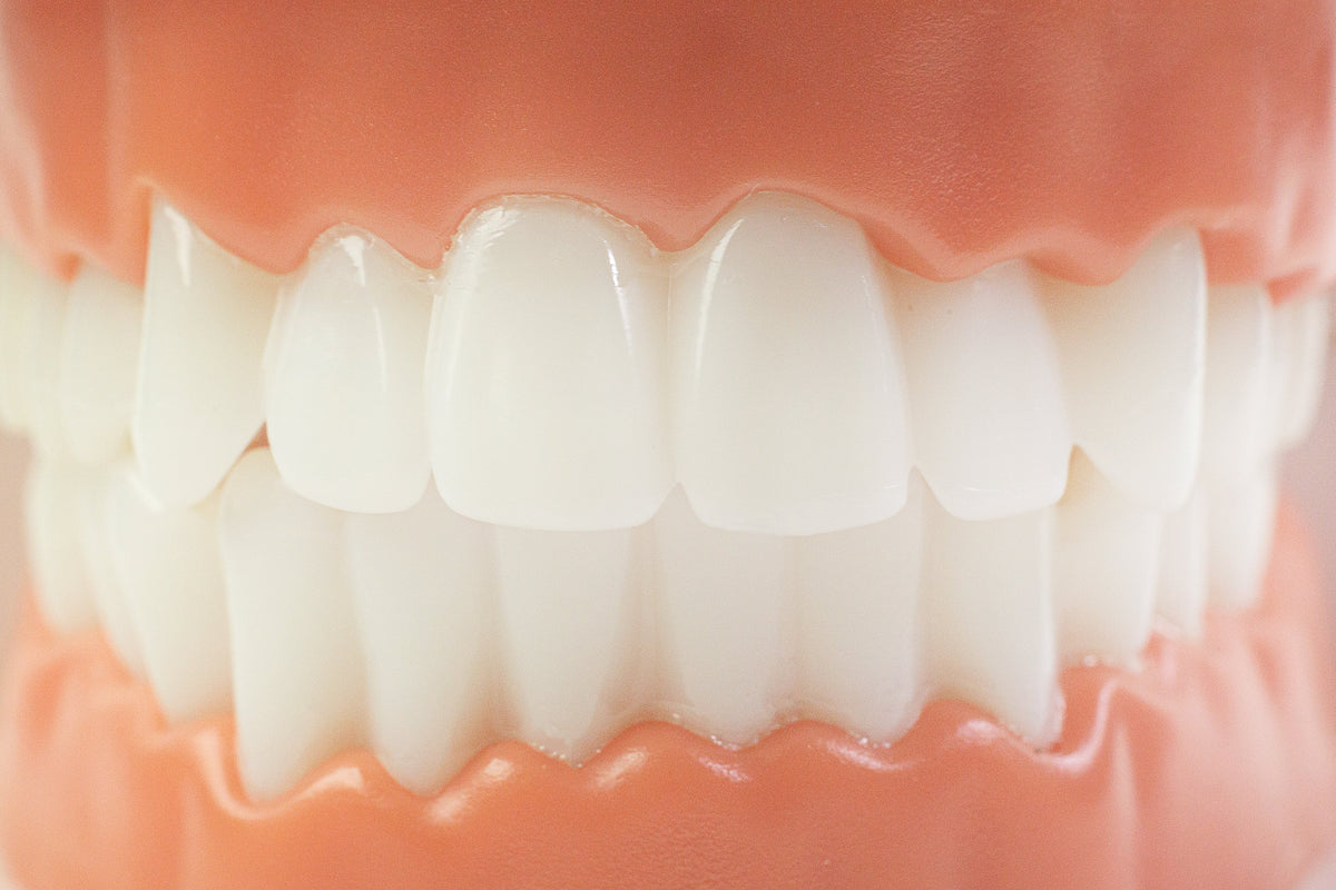 Can I Make DIY False Teeth At Home?
